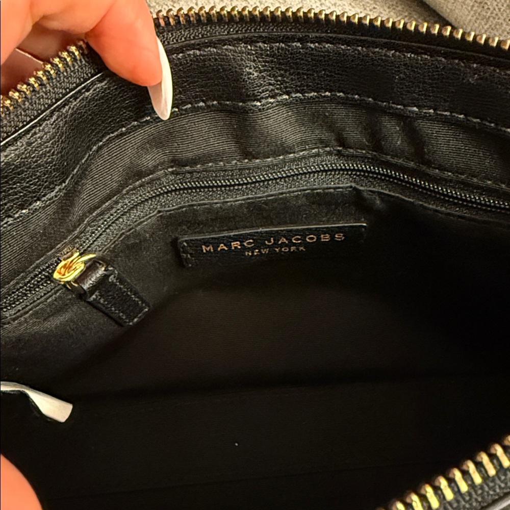 Marc Jacobs Commuter Leather Black CrossBody Bag - Picture 11 of 11